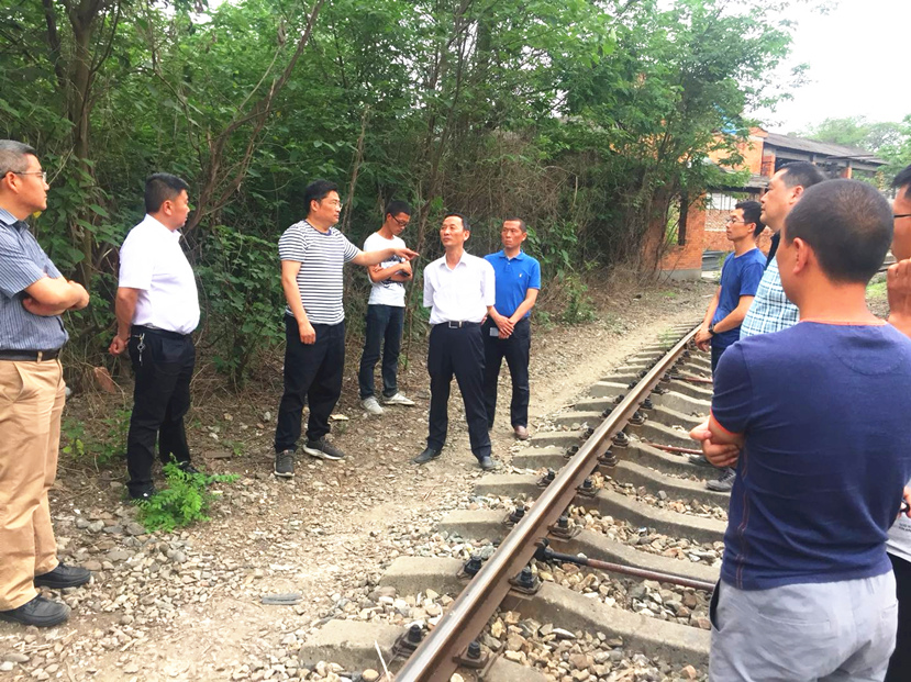 2018年5月8日 大力推进黑臭水体治理,打赢环保攻坚战3_副本 2018年5月8日 大力推进黑臭水体治理,打赢环保攻坚战3_副本