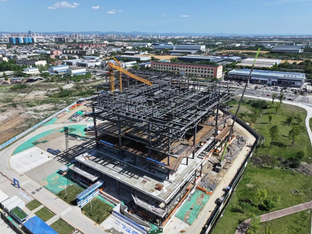 一线传真│奋斗不止，筑鼎未来——市博物馆建设项目主体结构顺利封顶